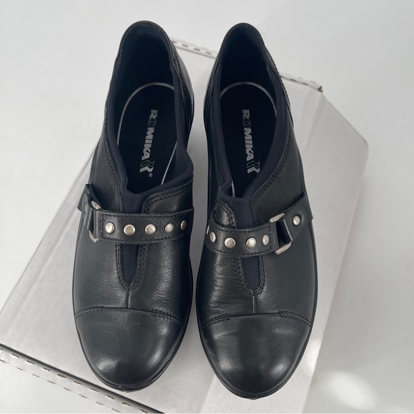 NWOB Romika Black Leather Slip On Heels Size 7/7.5 - Picture 2 of 8